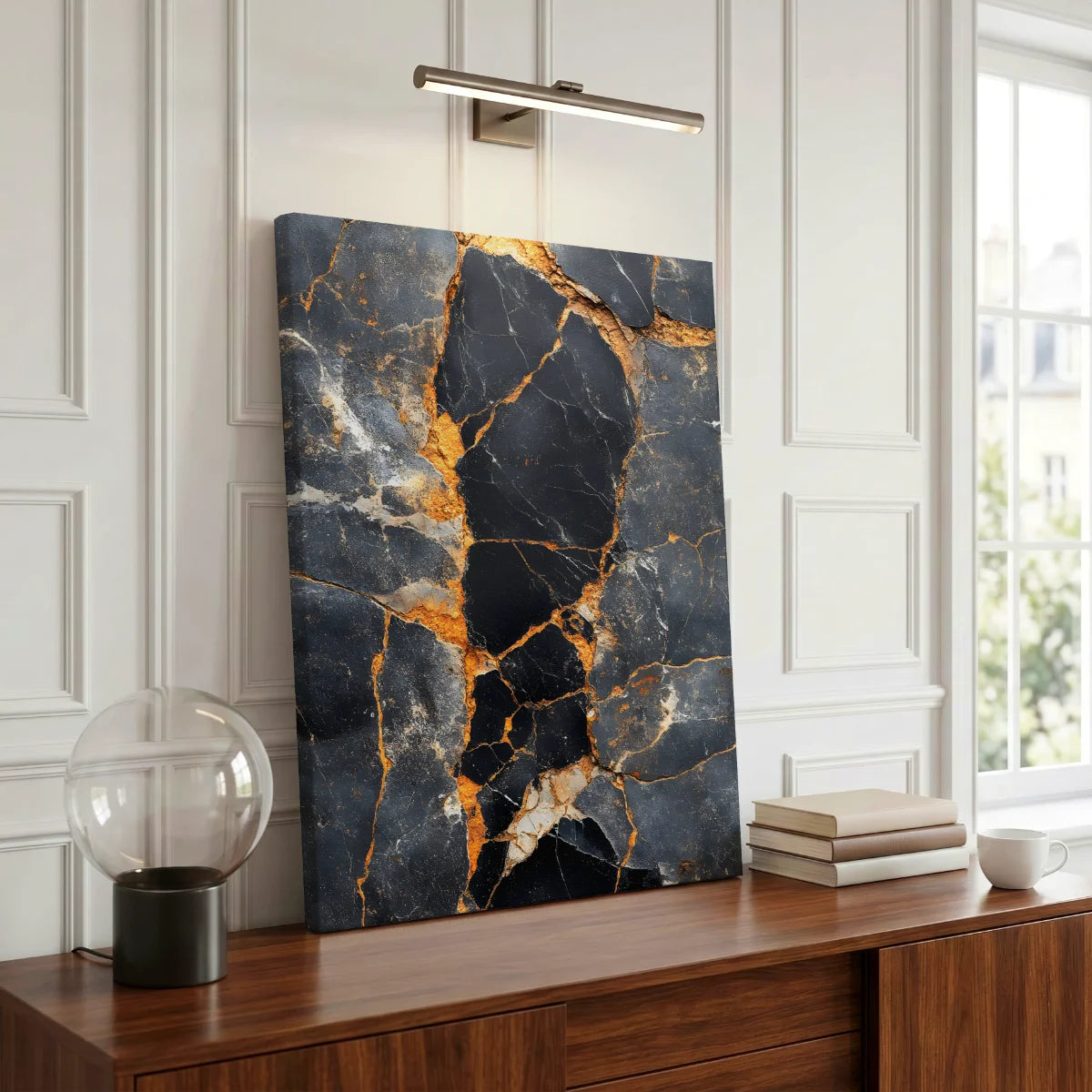 Goldene Risse, tiefer Glanz — Gerahmt
