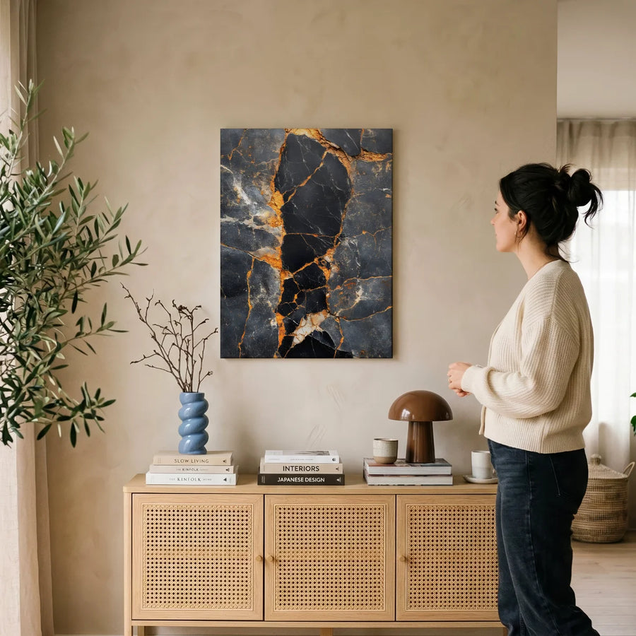 Goldene Risse, tiefer Glanz — Leinwand